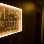 Jade Hotel-ezuesthid Hotell