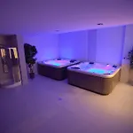 Jade Hotel-ezüsthíd Veszprém