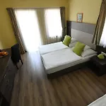 فندق Jade Hotel-ezuesthid Veszprém