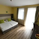 Jade Hotel-ezüsthíd 4*
