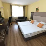 Hotel Jade Hotel-ezüsthíd 4*