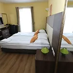 Jade Hotel-ezüsthíd Hotel Veszprém