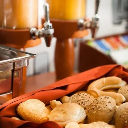 Hotel Jade Hotel-ezuesthid Veszprem
