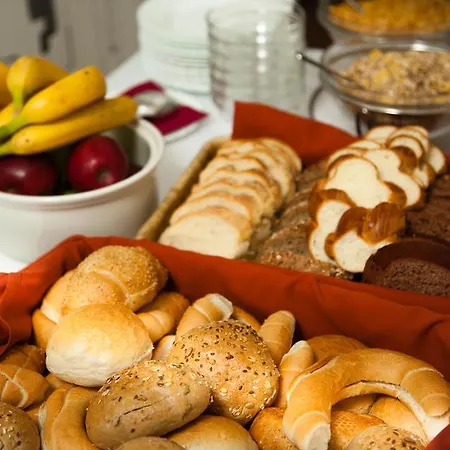 Jade Hotel-ezüsthíd Hotel 4*