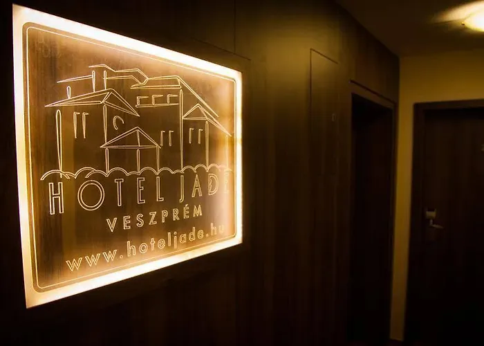 Jade Hotel-ezüsthíd Hotel