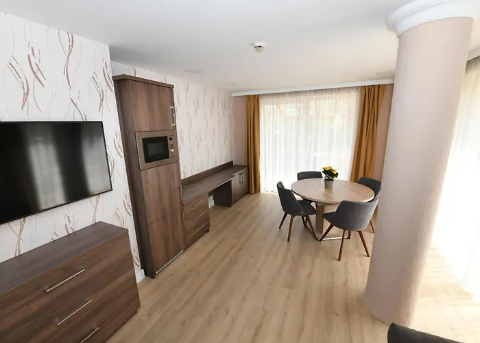 Hotel Jade Hotel-ezüsthíd