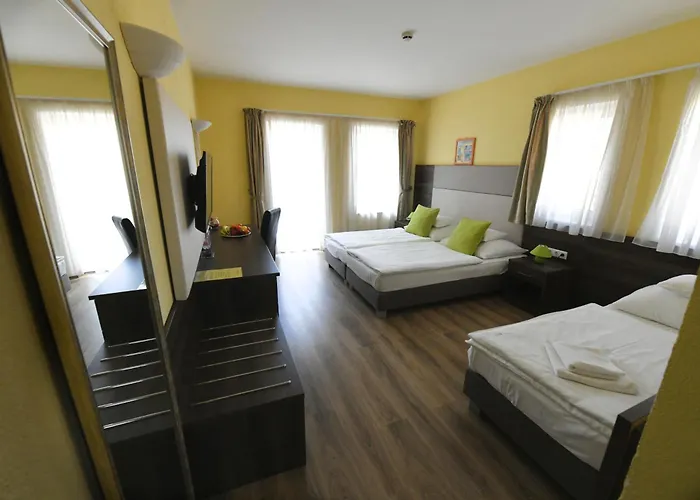 Jade Hotel-ezüsthíd Hotel