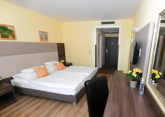 Jade Hotel-ezüsthíd Hotel 4*