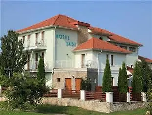 Jade Hotel-ezuesthid Veszprem
